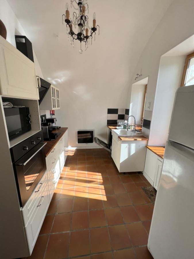Chateau De Villefargeau Extérieur photo